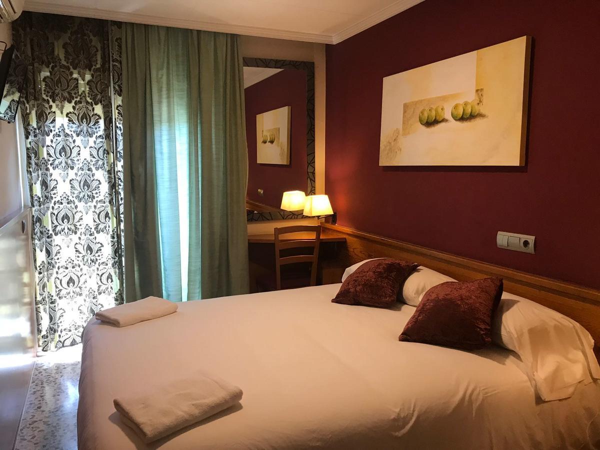 Hostal Fonda Galicia การ์เดเดว ภายนอก รูปภาพ